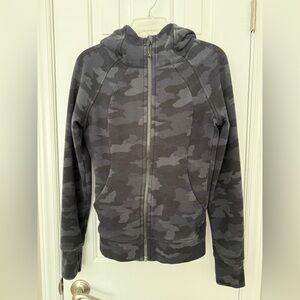 Lululemon | Full Zip Hoodie | Size 6 | Gray Camo